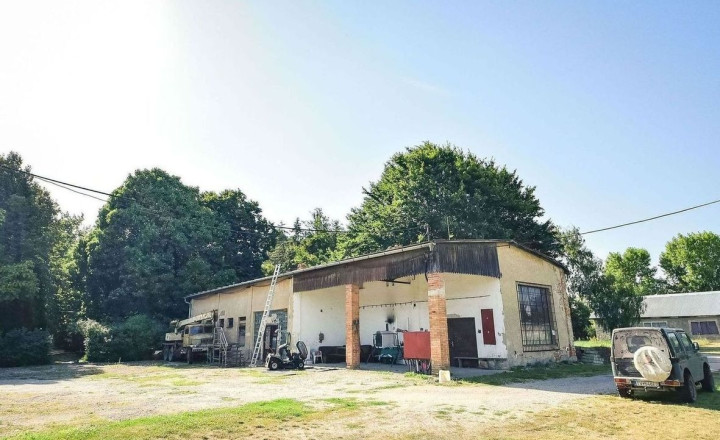 PENZIÓN S BUDOVAMI A VEĽKÝM POZEMKOM, SOMOTOR - fotografia 47
