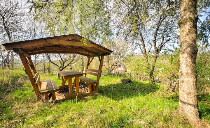 ZÁHRADNY POZEMOK S KRÁSNYM VÝHĽADOM, BYSTER - fotografia 9