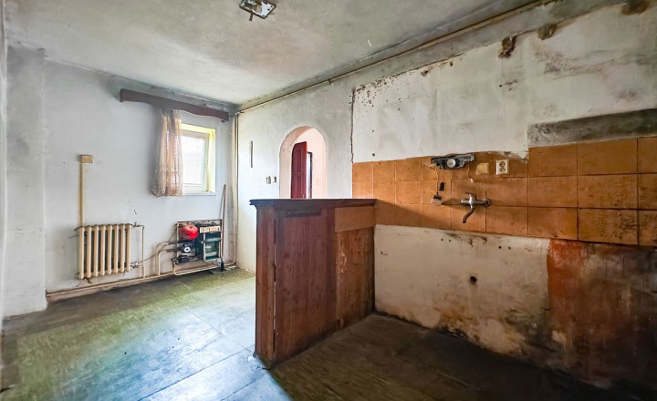 3-IZB. RD NA OKRAJI OBCE, KOJŠOV - fotografia 13