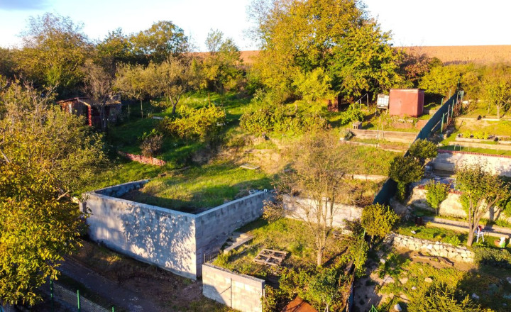 ZÁHRADA S PEKNÝM VÝHĽADOM, KOŠICKÁ NOVÁ VES - fotografia 8