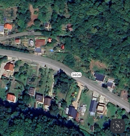 STAVEBNÝ POZEMOK so STAV. POVOLENÍM, NIŽNÝ KLÁTOV - fotografia 3