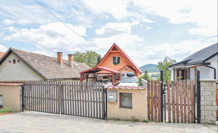 Novostavba RD s terasou a dielňou s krásnym výhľadom, Slanec