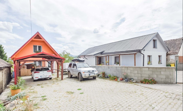 Novostavba RD s terasou a dielňou s krásnym výhľadom, Slanec - fotografia 24