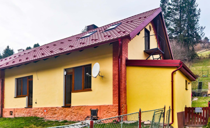 RD po kompletnej rekonštrukcii v lone prírody, Žakarovce