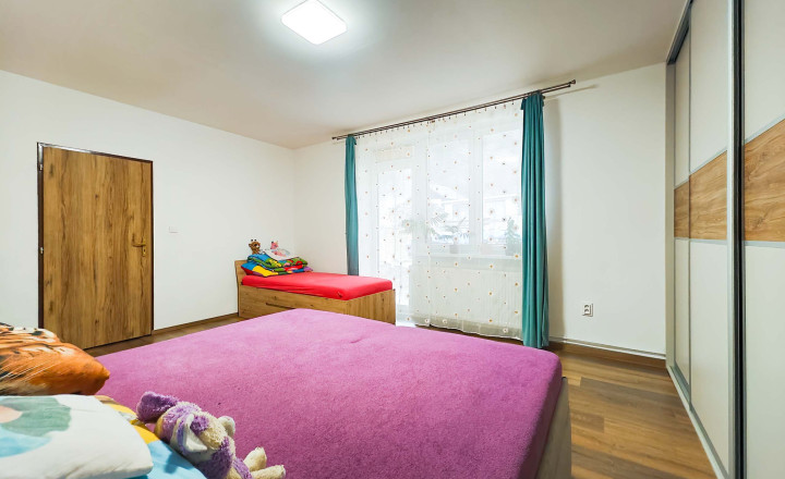 RD po kompletnej rekonštrukcii v lone prírody, Žakarovce - fotografia 15