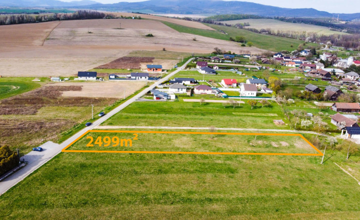 Ponúkame na predaj dva stavebné pozemky 625 m², Čakanovce - fotografia 3