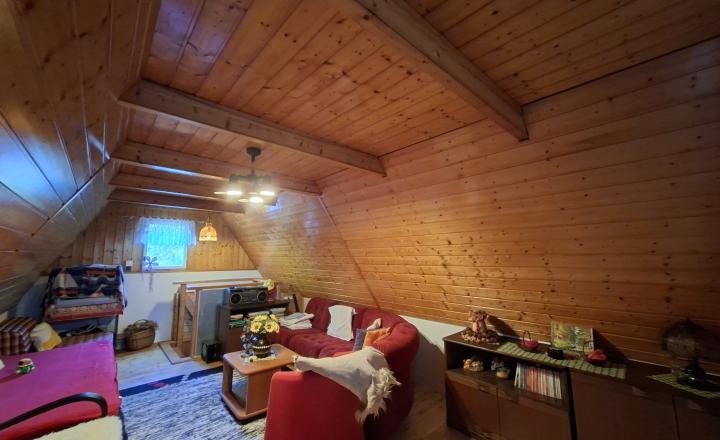 Záhradná chata so záhradou na lukratívnom mieste, Nižná Hutka - fotografia 8