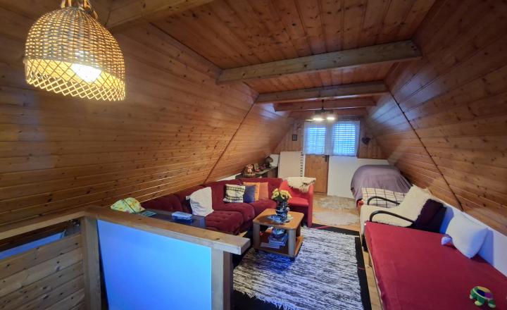 Záhradná chata so záhradou na lukratívnom mieste, Nižná Hutka - fotografia 9