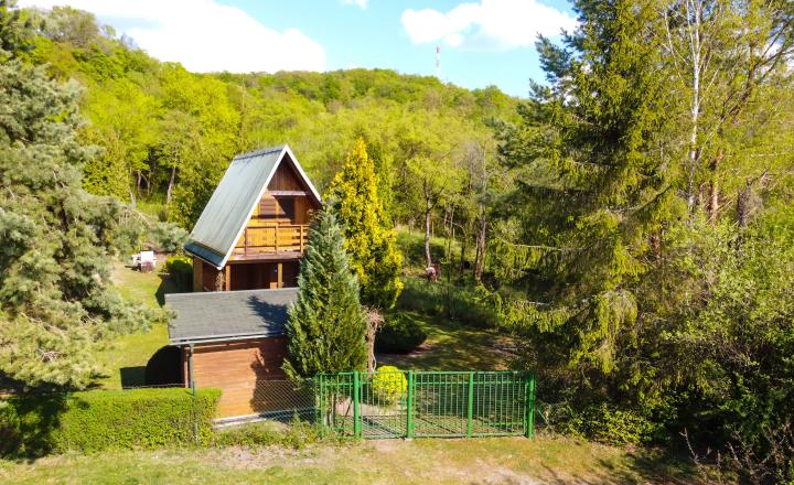 Záhradná chata so záhradou na lukratívnom mieste, Nižná Hutka - fotografia 27