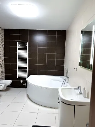 2-izb. apartmán na Donovaloch komp. Panorama, Banská Bystrica - fotografia 9