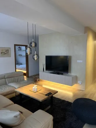 4-izb. apartmán priamo na svahu, Donovaly, Banská Bystrica - fotografia 5