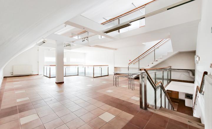 Na prenájom komerčný priestor s výmerou 314,7 m², Košice – Juh - fotografia 12