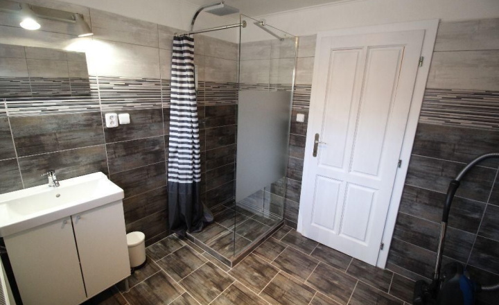 Na prenájom Luxusný 2-izbový byt, 100 m², Košice–Staré Mesto - fotografia 9