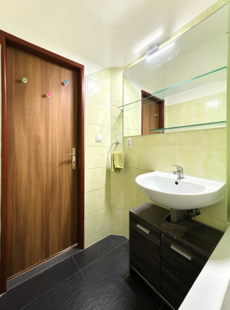 4-izbový byt po kompletnej rekonštrukcii, Košice – Západ - fotografia 11