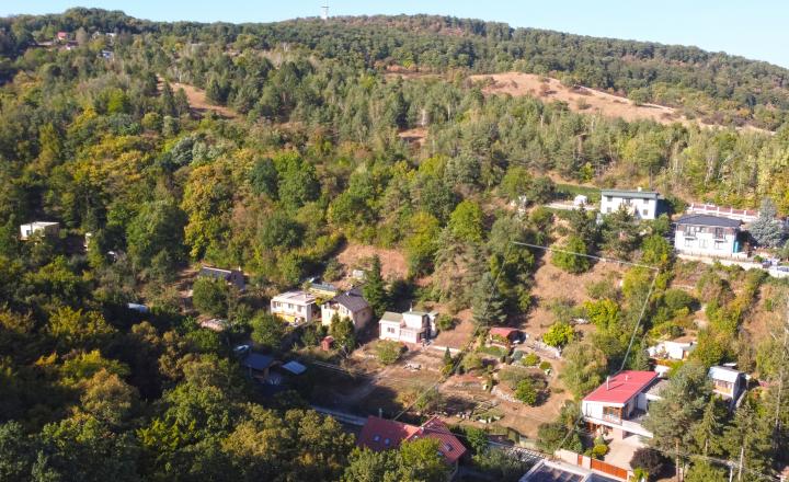 Veľký stavebný pozemok pri lese 1959 m², Košice - Čermeľ - fotografia 3