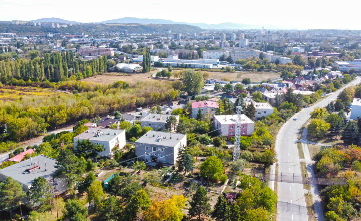 5-izbový byt s garážou a 2 veľkými pivnicami, Košice - Sever - fotografia 35