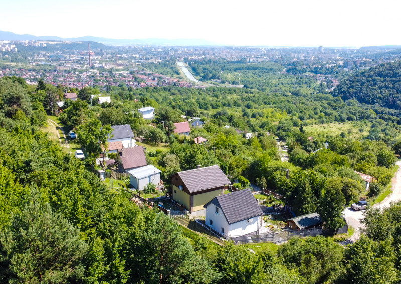 NOVOSTAVBA Celoročnej murovanej chaty, Košice-Ťahanovce